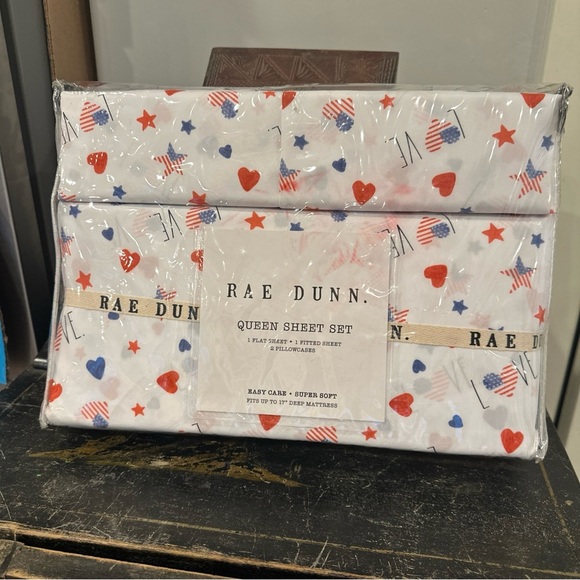 NEW RAE DUNN Patriotic LOVE USA July 4 Stars Stripes Americana SHEET SET QUEEN - Picture 1 of 5